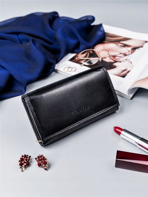 Women’s wallet