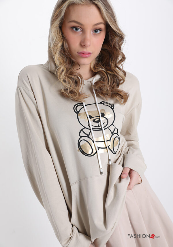 Jumper with a teddy bear