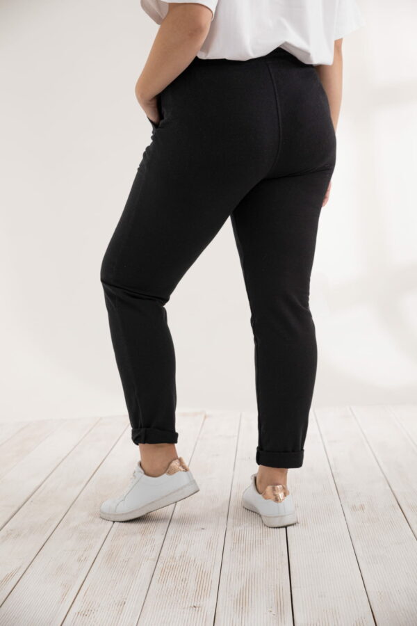 Black trousers - Image 2